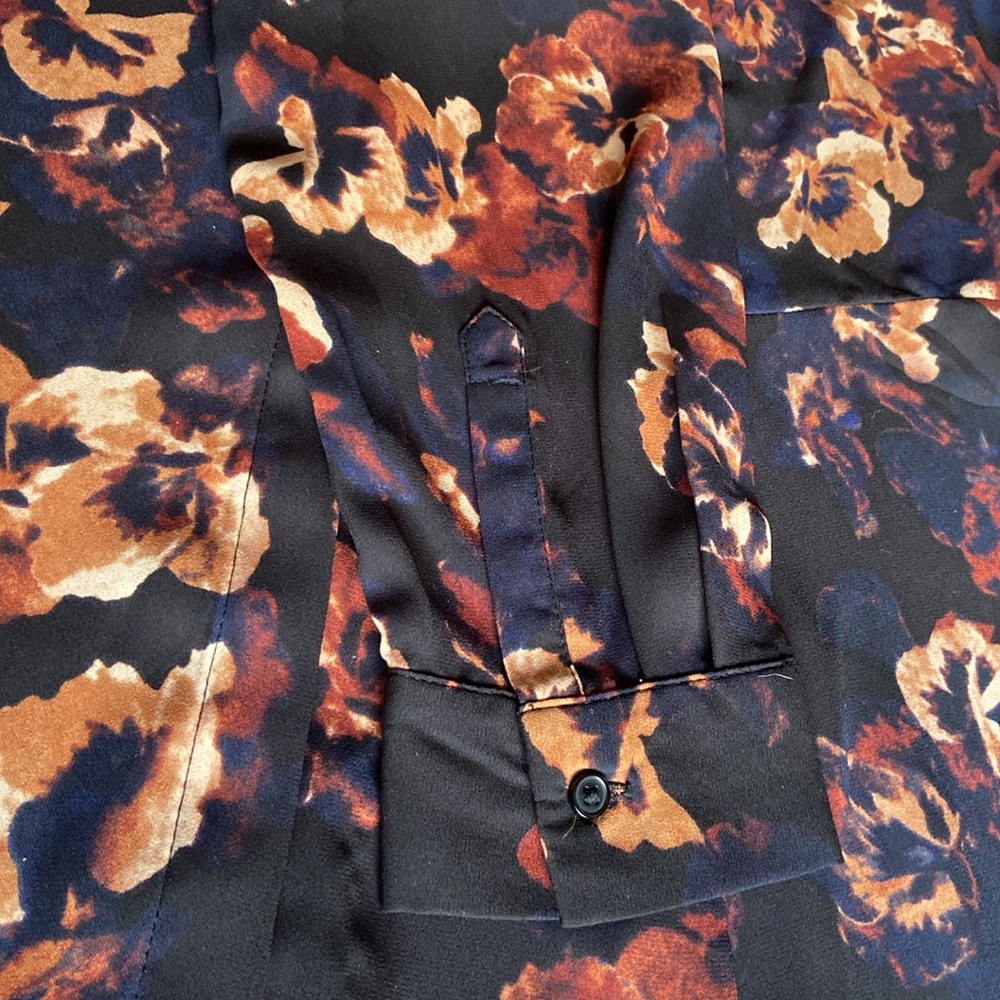 Simply Vera Vera Wang Asymmetrical Black and Brown Mandarin Collar Blouse Size L - Picture 8 of 10